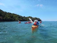 Women kayaking in Panama