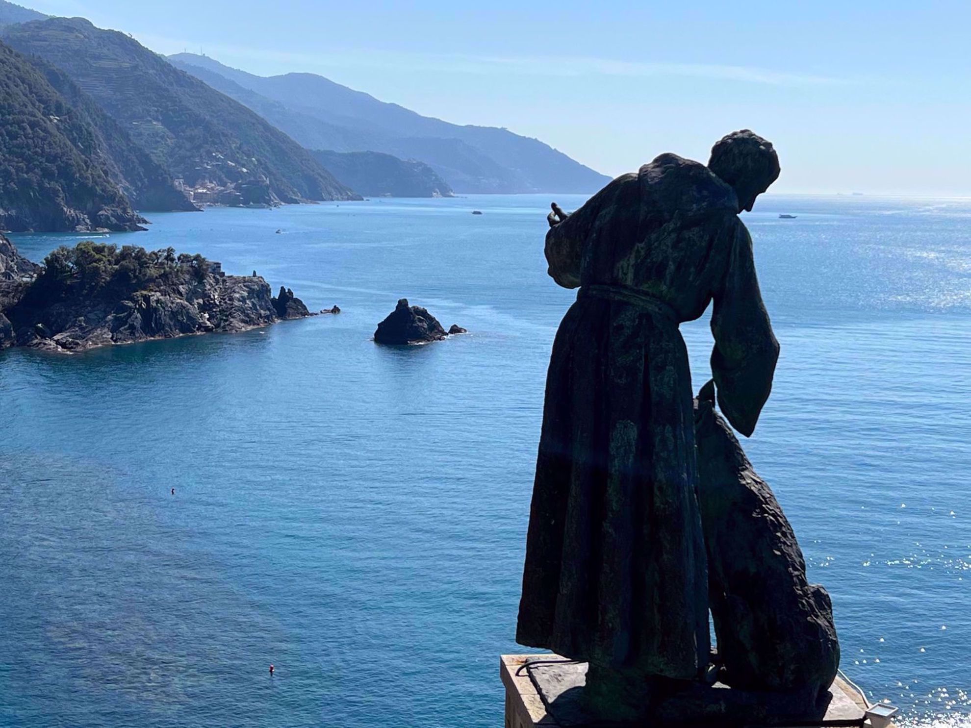Cinque Terre Historical Statue and Scenic Overview