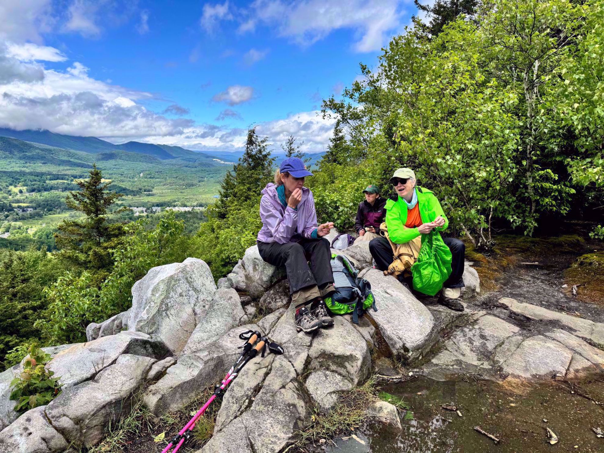 appalachian trail massachusetts scenic overlook