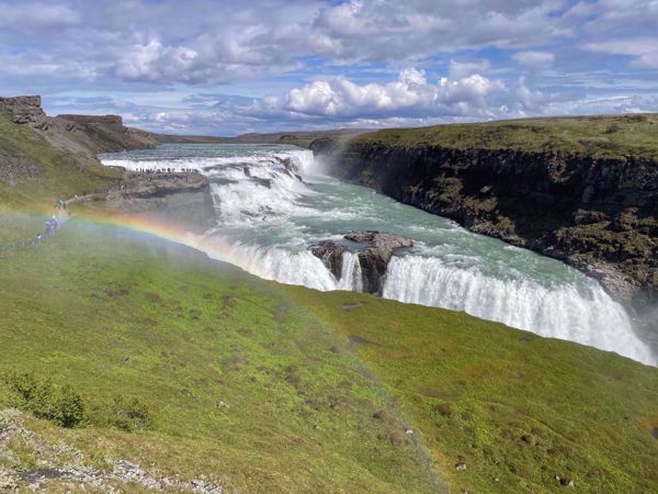 Iceland Water and Greenery Scenery