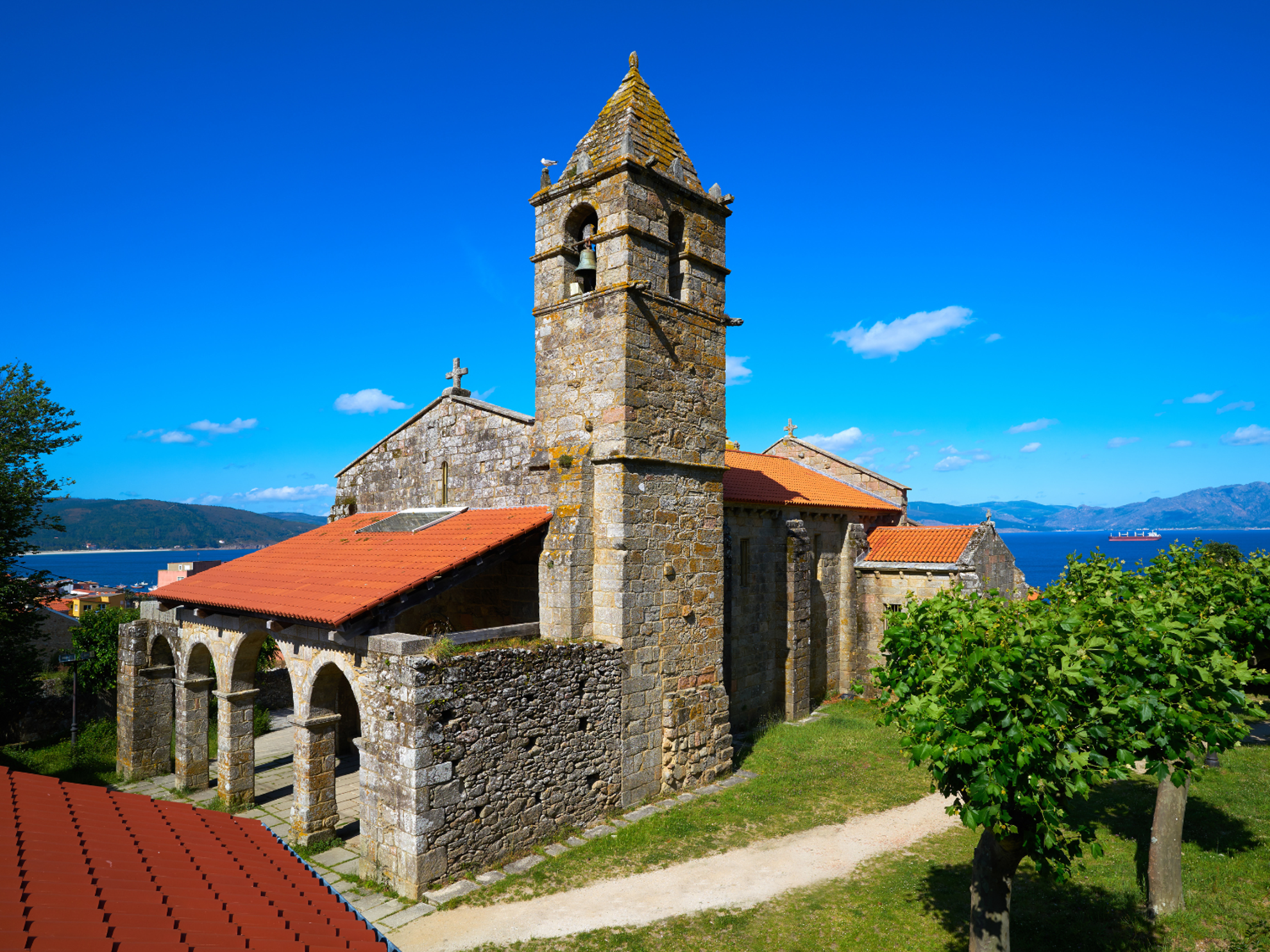 Picture of Santiago to the Sea: Camino Finisterre Picture of Santiago to the Sea: Camino Finisterre