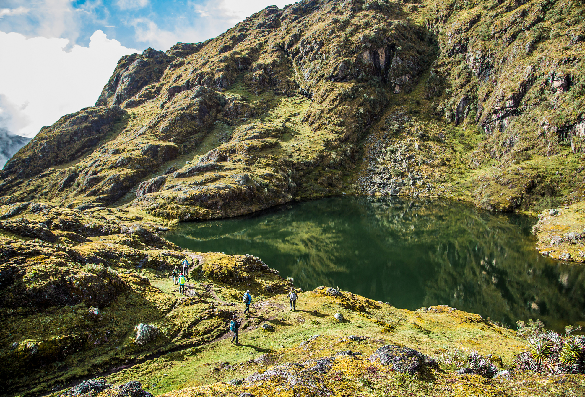 Picture of Peruvian Culture: Lares and the Lost City