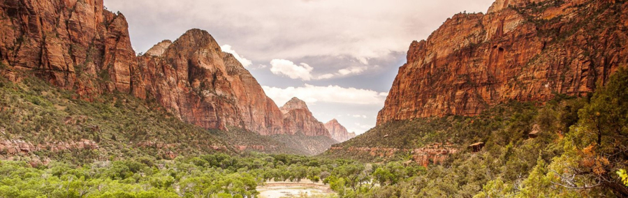 Hiking Utah's Majestic Parks